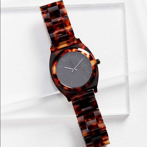 nixon tortoise watch